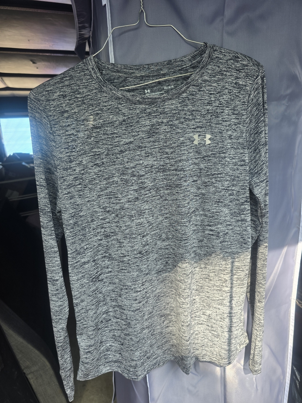 Under Armour Women's Long Sleeve Heathered Black/Grey Performance Tee